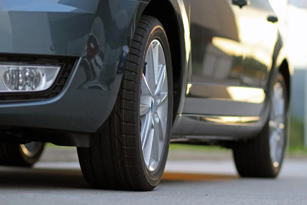 How Long Do Tires Last And What Affects Their Lifespan?